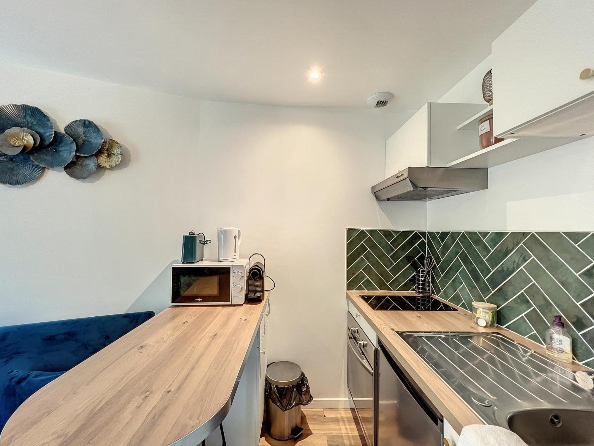 • Cosyhouse By Janna • Terrasse - Wifi Apartment ชาเตลโฮ ภายนอก รูปภาพ