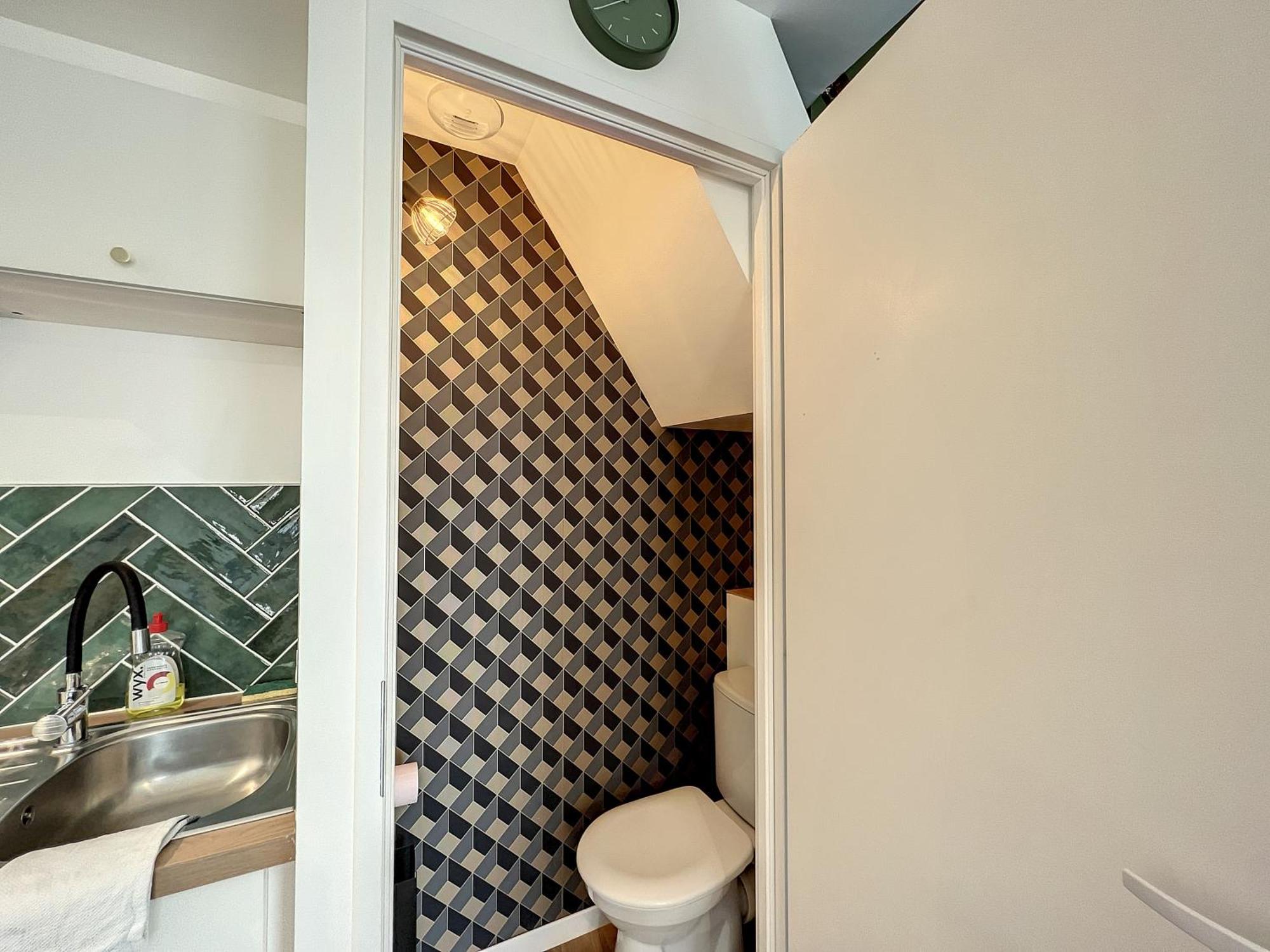 • Cosyhouse By Janna • Terrasse - Wifi Apartment ชาเตลโฮ ภายนอก รูปภาพ