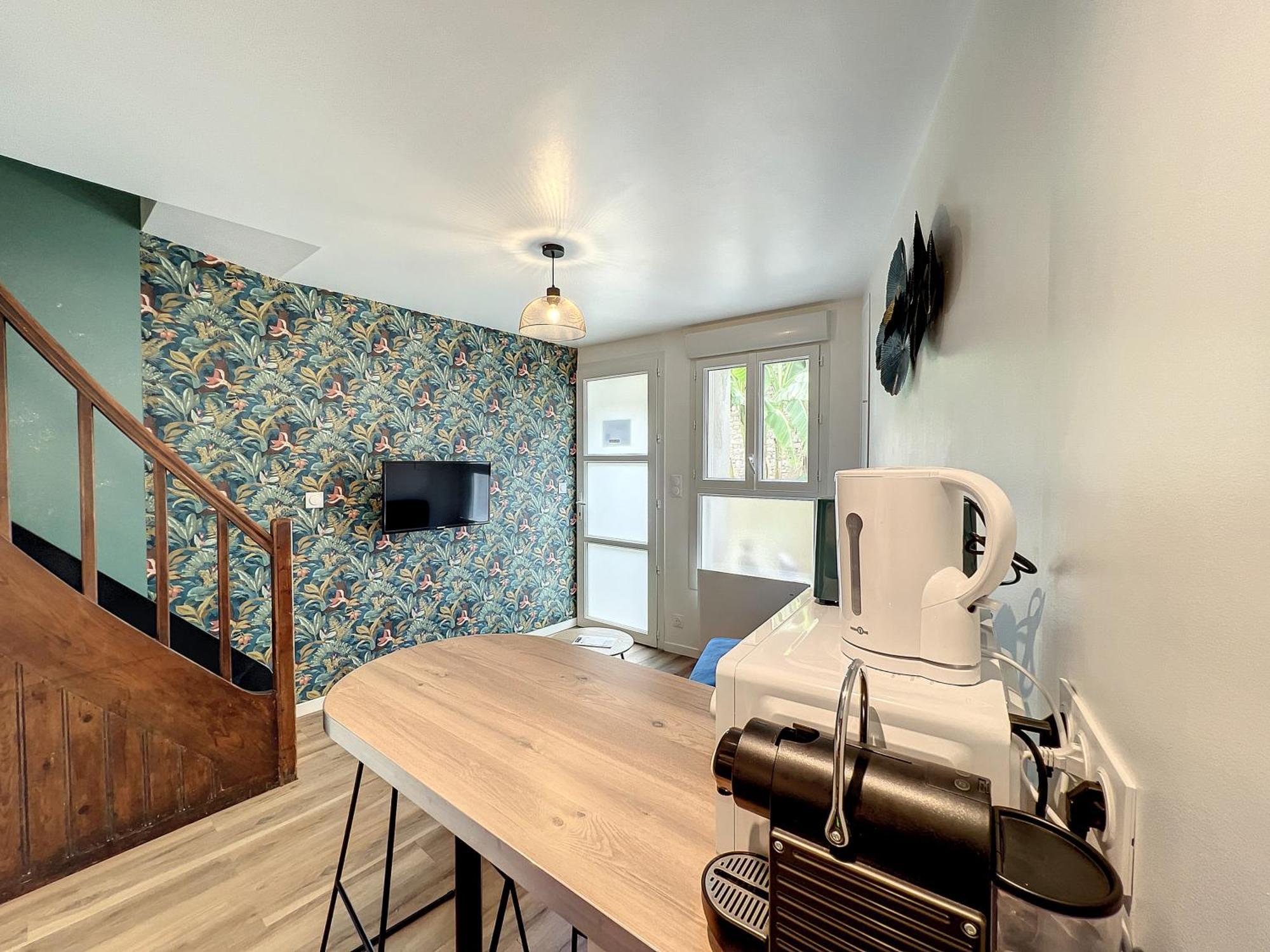 • Cosyhouse By Janna • Terrasse - Wifi Apartment ชาเตลโฮ ภายนอก รูปภาพ